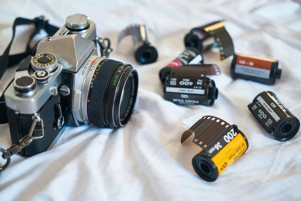 Can You Use Film Camera Lenses On DSLR